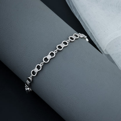 Sterling silver bow shape chain bracelet