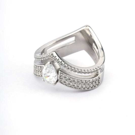 Drop diamond ring