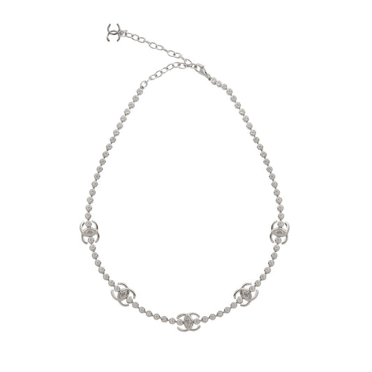 Diamond choker necklace 